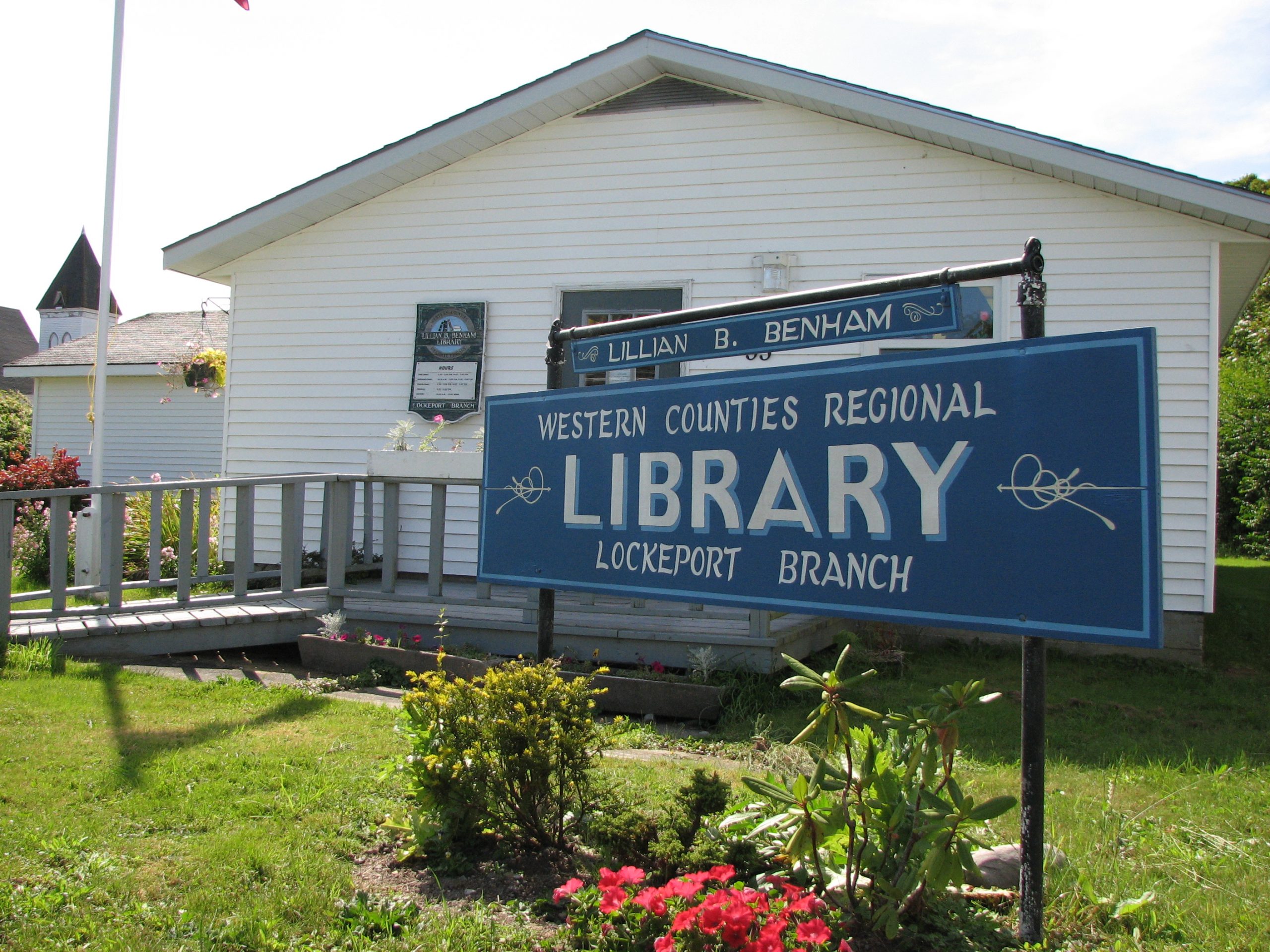 Lockeport branch Image of Lillian B. Benham library